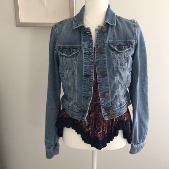 American Apparel Jackets & Blazers - American Eagle jean jacket